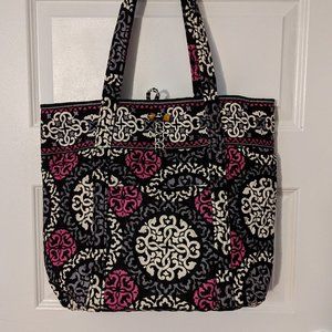 NWT Vera Bradley Tote in Canterberry Magenta